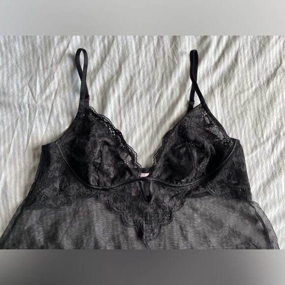 Victoria's Secret babydoll mesh lace slip - Picture 3 of 6